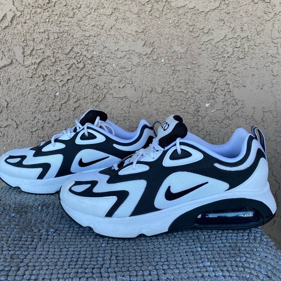 Box Included - *NEW* - Air Max 200 - White n Black - 8.5 - Worn 1 or 2 Times - - Picture 5 of 8
